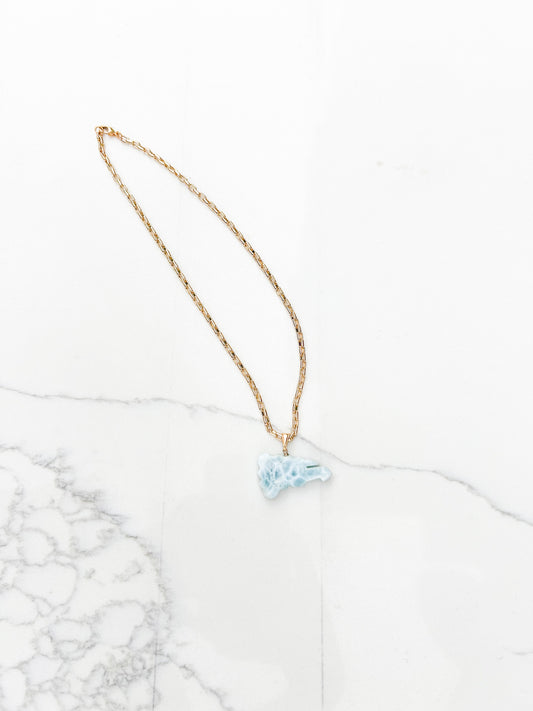 Cadena con colgante de Larimar con figura de República Dominicana - Larimar dominicano