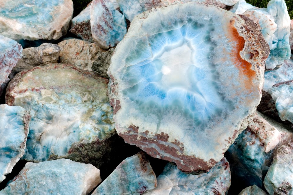 The Larimar Stone: Dominican Republic’s Exclusive Gemstone