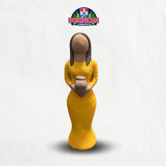 Muñeca sin rostro: tesoro cultural: una muñeca de 6 pulgadas que celebra la herencia dominicana