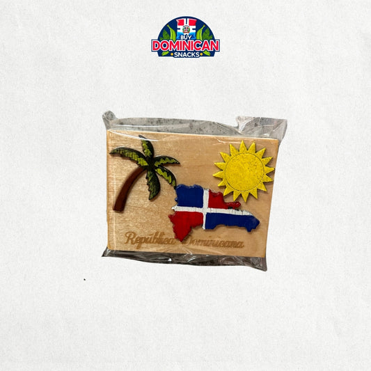 Imán de República Dominicana con diseño de palmera: recuerdo vibrante de la isla